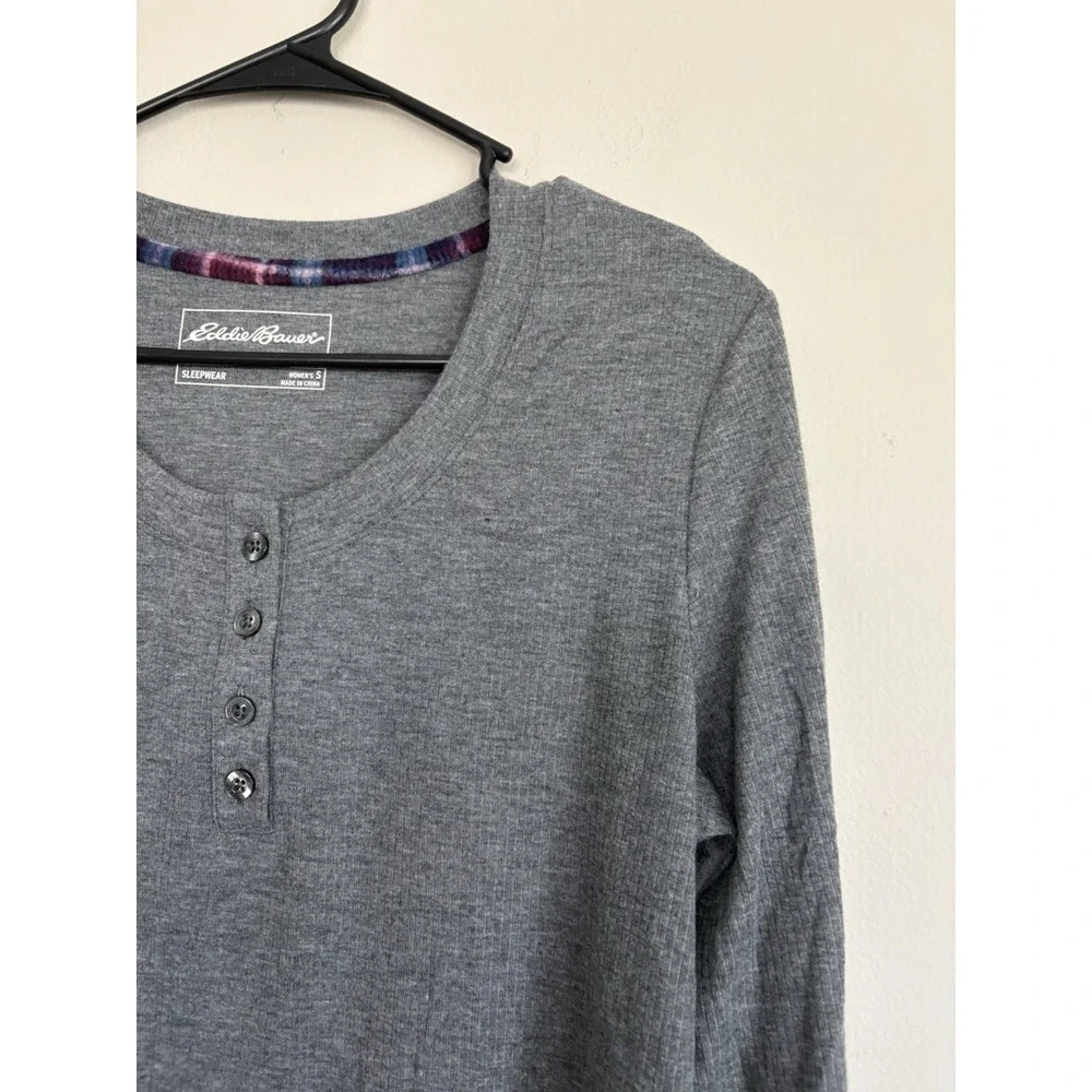 Eddie Bauer Grey Waffle Knit Henley VNeck Long Sleeve SMALL Capsule‎ Wardrobe